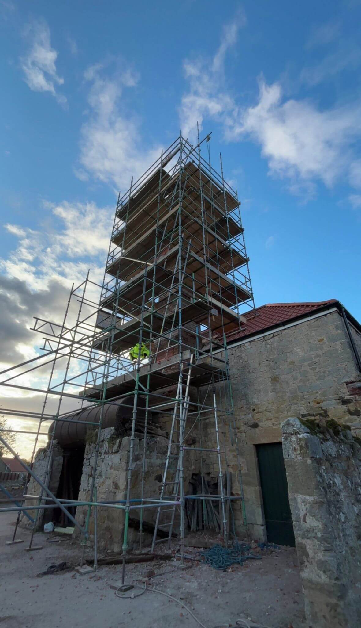 Haddington and surrounding areas: 1700s Brick Chimney Restoration (1 of 2)