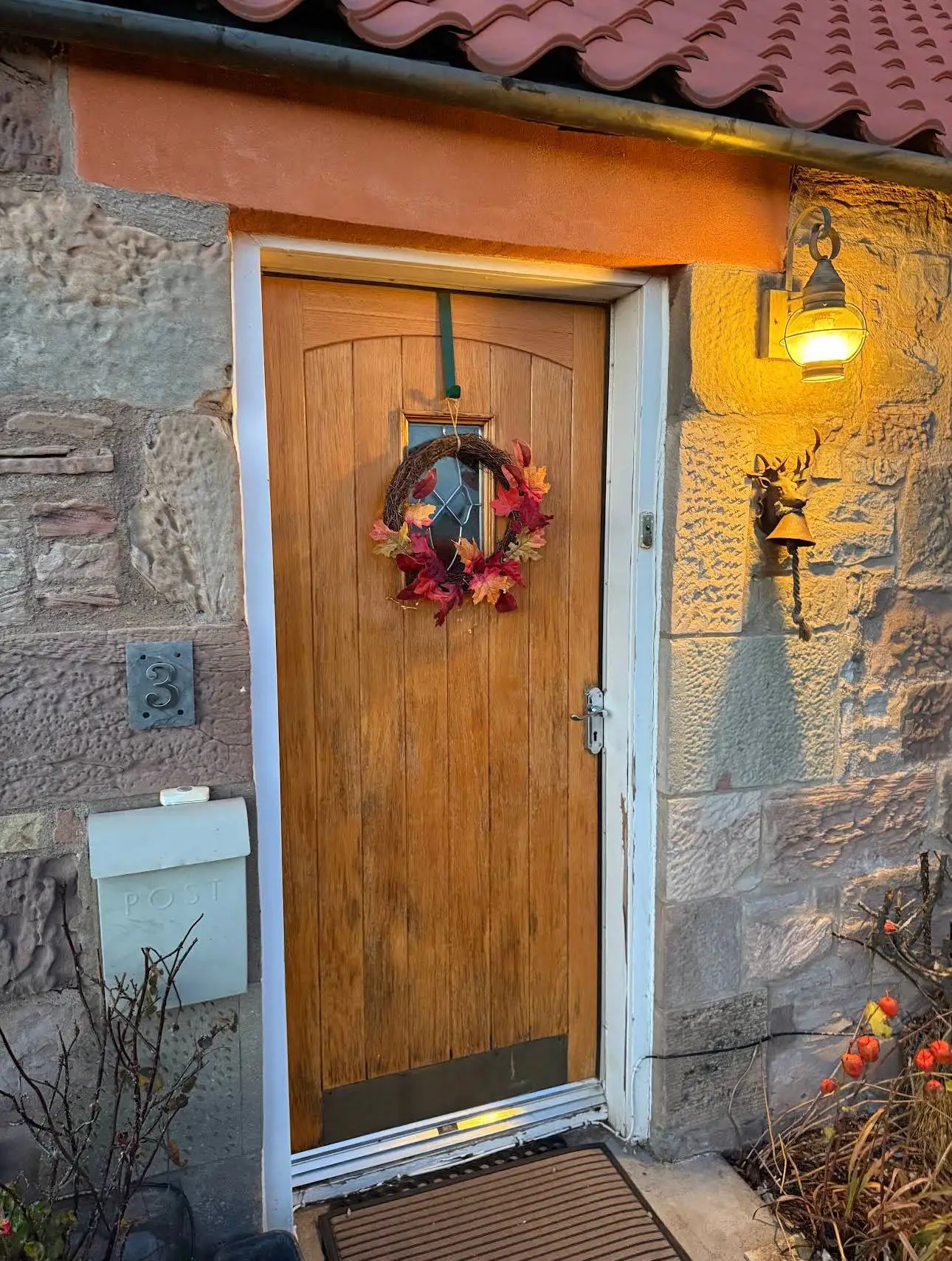 North Berwick: Cracked Lintel (3 of 3)